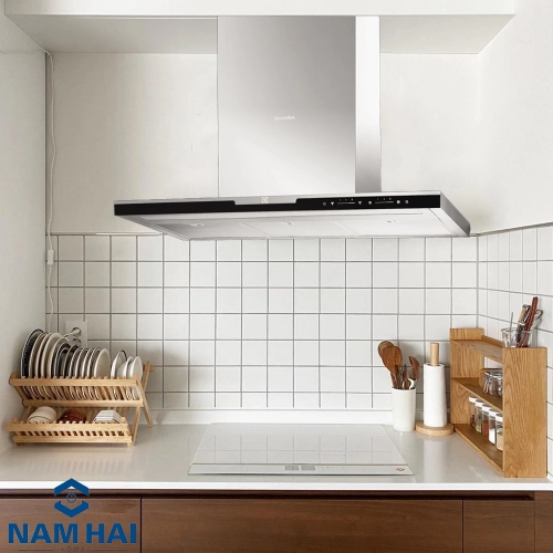 Máy hút mùi Electrolux EFC926BAR